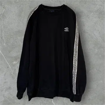 일요일 한정 타임세일 UMBRO/엄브로 별주 래글런 슬리브 맨투맨