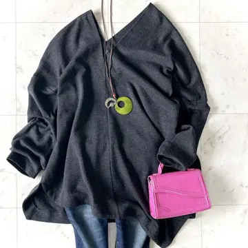 새상품급 엔폴드 울 변형 상의 차콜 그레이 비대칭