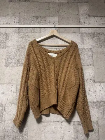Sea Room lynn 베이지 케이블 니트