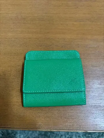 키타무라 가죽 접이식 지갑