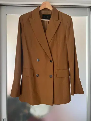 Massimo Dutti 카멜 브라운 테일러드 자켓