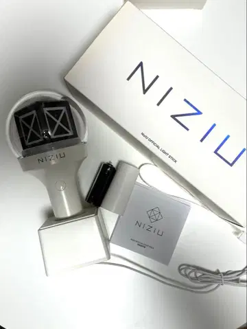 NiziU 응원봉