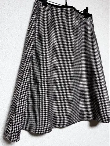 MACKINTOSH PHILOSOPHY 플레어 스커트 무릎 기장