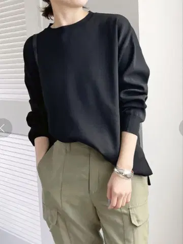 Spick & Span 워셔블 루즈 크루넥 풀오버