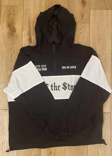 ONE OK ROCK 나일론 풀오버 후드티