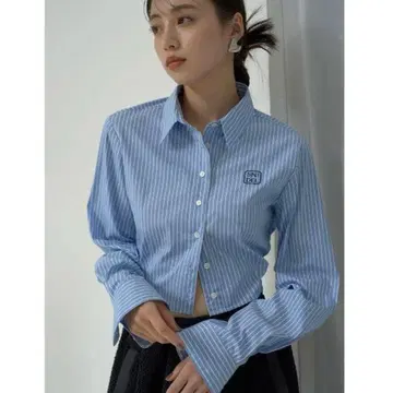 SNIDEL 원포인트 숏 셔츠