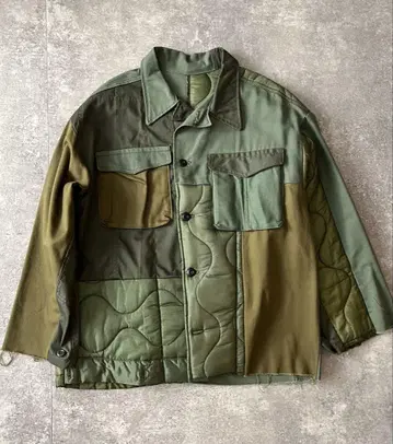 THRIFTY LOOK 패치워크 밀리터리 자켓