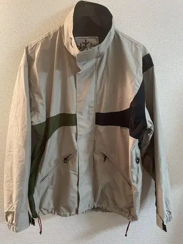 VOLCOM V-LINE SCIENCE 나일론 자켓 사이즈 S
