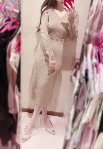 안데뮤 절개 리브 타이트 원피스