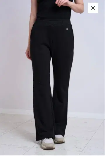 미사용 새상품 Flight Mode Semi-Flare Pants