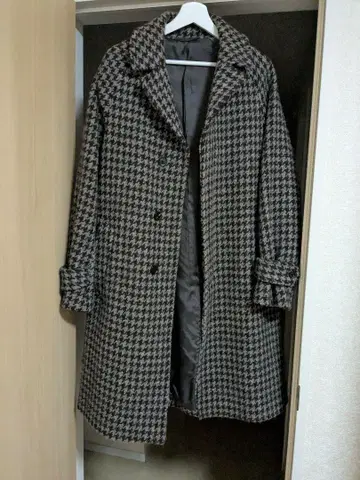 하운드 투스 더블 브레스트 체스터 코트