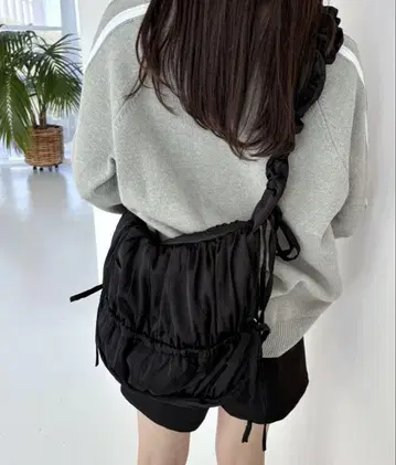 Heather 숄더백