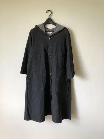 AH 애플하우스 후드 부착 스트레치 롱 코트