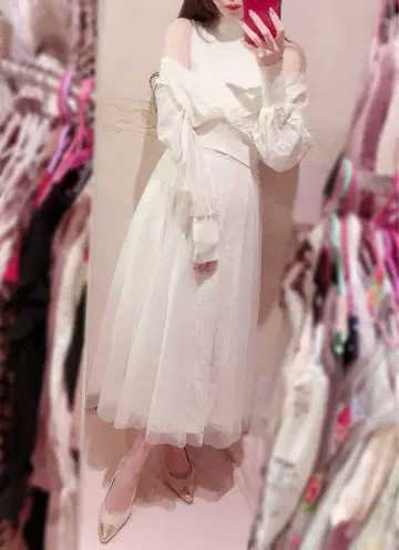 어른 걸리시 화이트 코디