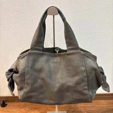 [ 새상품급 ] FURLA 훌라 가죽 천연 가죽 핸드백 리본 그레이