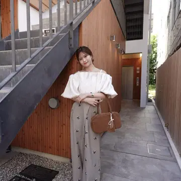 chico 플라워 자수 랩 디자인 슬랙스 팬츠
