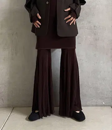 pasterip sheer rib flared leggings BROWN