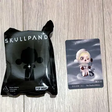 POP MART SKULLPANDA