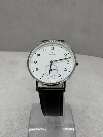 Rhythm 리듬 화이트 다이얼 쿼츠 가죽 손목시계