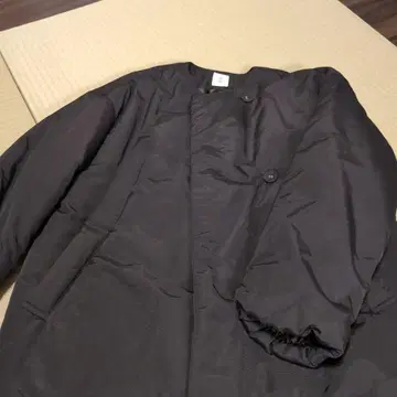 블랙 다운 자켓 M 사이즈