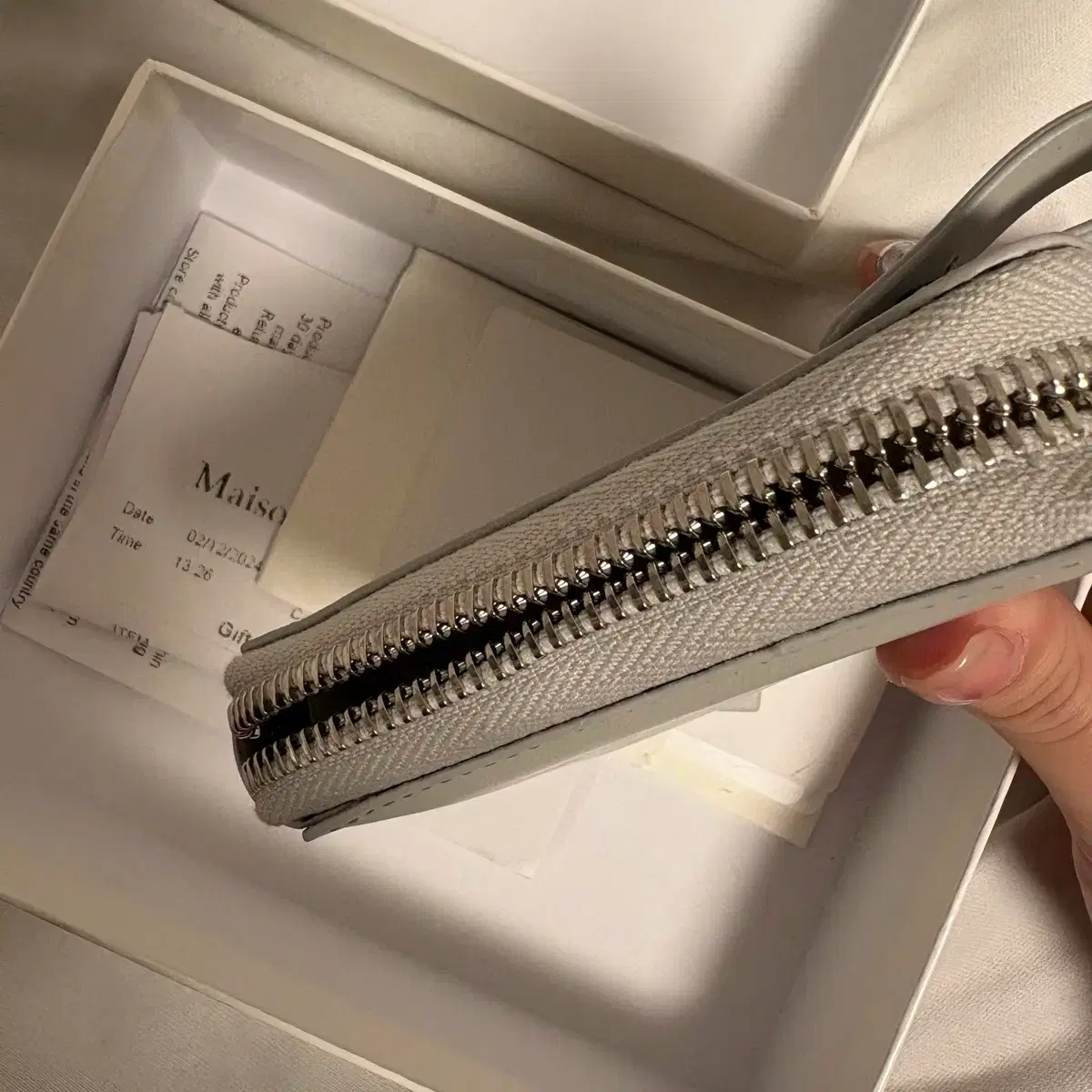 메종마르지엘라 MM6 레더 지퍼 코인 카드 지갑