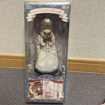 AZONE 아존 미아 Mia 미개봉 새상품