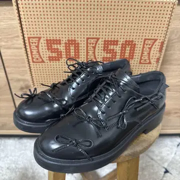 CAMPER 캠퍼 리본 가죽 신발 37 가죽 신발 박스 포함