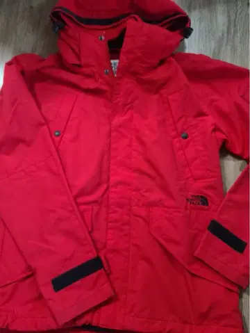 THE NORTH FACE Korea 후드 부착 레드 자켓 90 사이즈