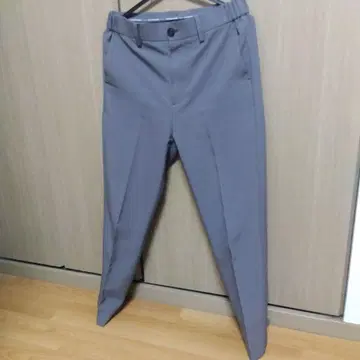 퍼블릭 도쿄 극 에버 크리즈 테이퍼드 슬랙스