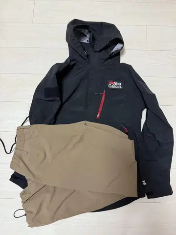 아브가르시아 Abu Garcia 우비 상하의 세트 S 블랙 베이지