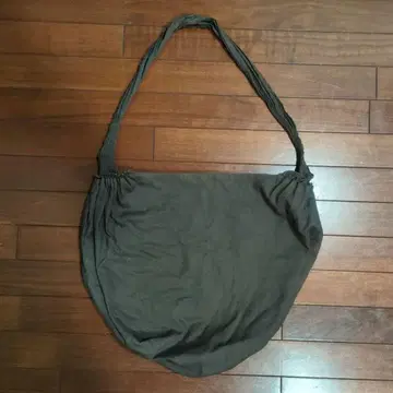 Babaghuri 숄더백 그레이