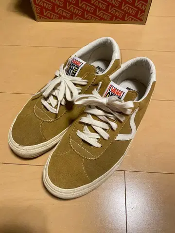 VANS 브라운 스웨이드 스니커즈
