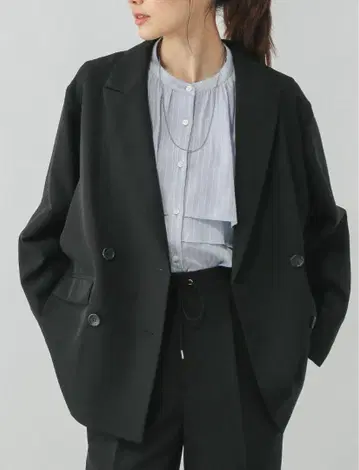 글로벌 워크 우츠쿠 실루엣 W 크로스 자켓 2025AW