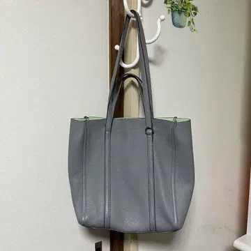 MARC JACOBS 그레이 토트백