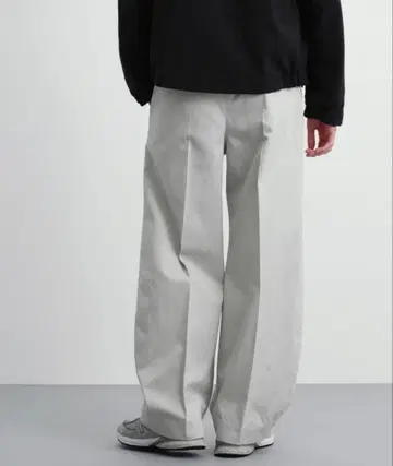 PUBLIC TOKYO CHINOS 배럴 레그 이지