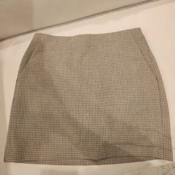 그레이 체크 무늬 미니 스커트