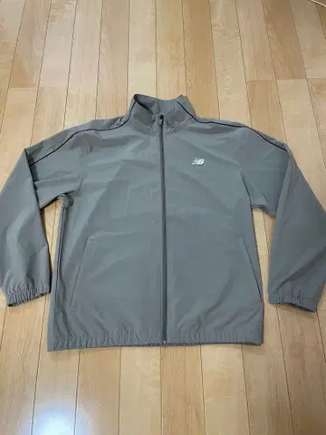 11/27 한정 특가 뉴발란스 나일론 자켓 L 베이지