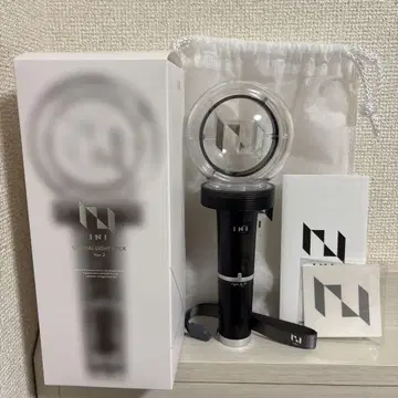 INI 응원봉
