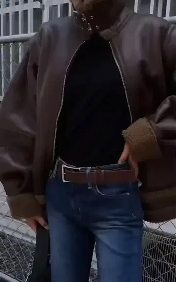 SLY 브라운 가죽 보아 옷깃 코트