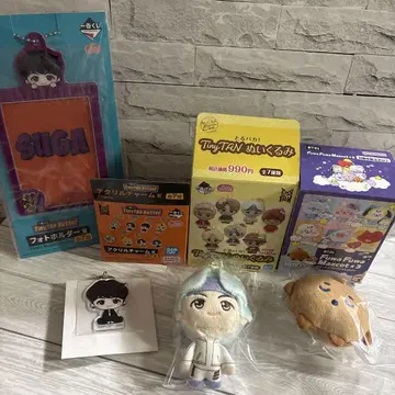 TinyTAN 마스코트 홀더 외 4종 세트 BTS SUGA