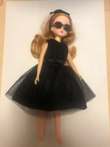 리카짱 인형 본체 의류