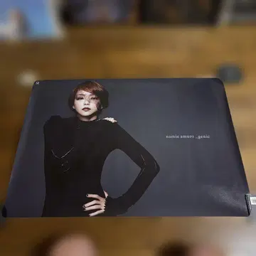 아무로 나미에 namie amuro genic 포스터