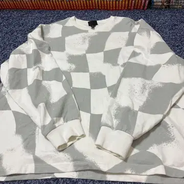 H&M 체크 무늬 트레이닝복 US XL