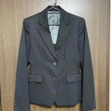 블랙 취업 여성 수트