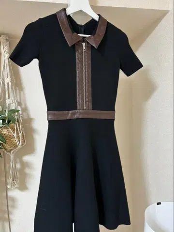 Darich 로고 가죽 니트 미니 원피스 F 사이즈