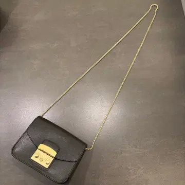 FURLA 메트로폴리스 미니 숄더백