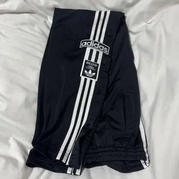adidas 아디블레이크 사이드 버튼 S