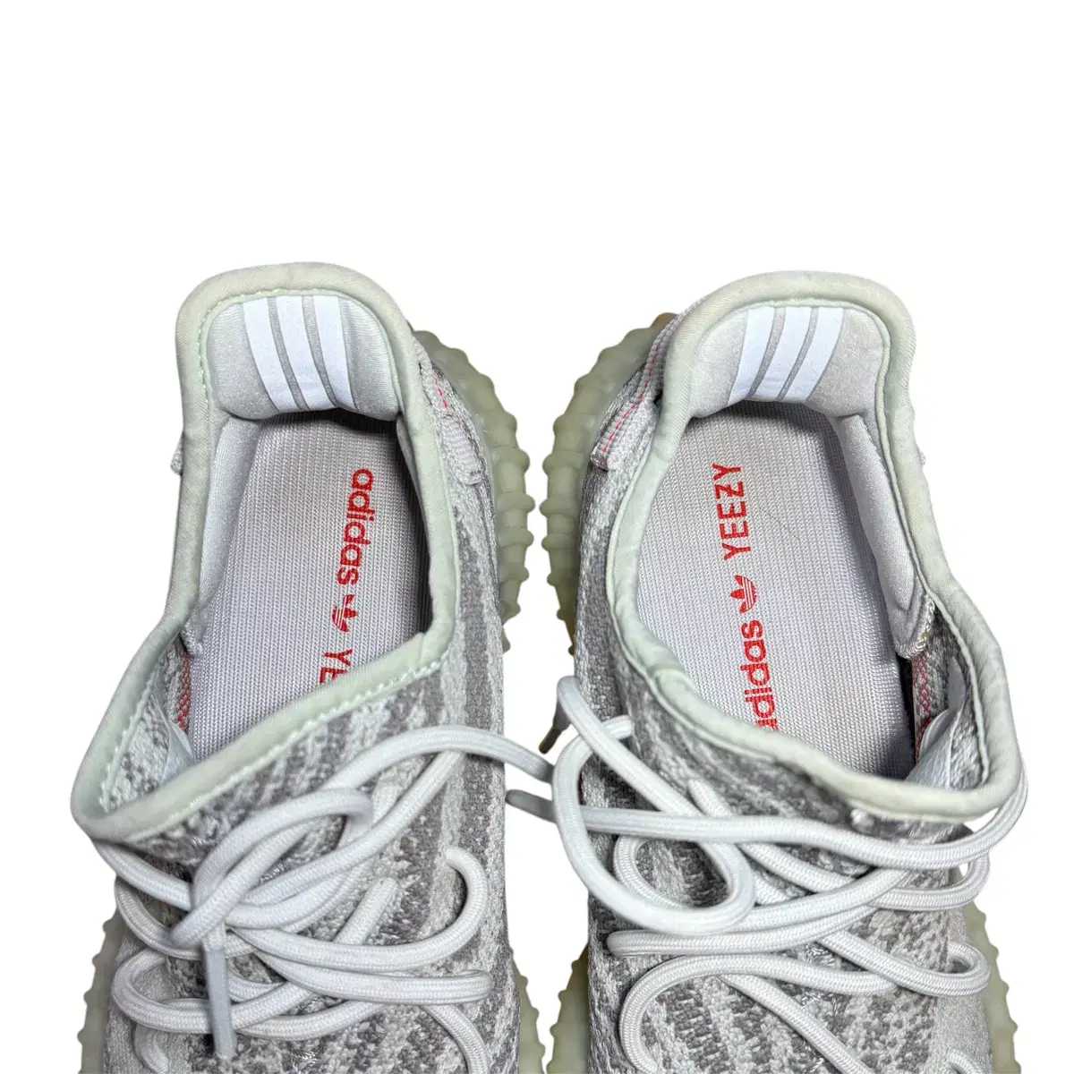 ADIDAS | 아디다스 Adidas Yeezy Boost 350 V2 Blue Tint #이지부스트350,#이지부스트지브라,#이지부스트 270,#이지부스트블루틴트,#아디다스이지부스트 on Bunjang Global Site.