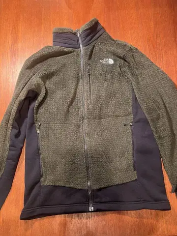 The North Face 플리스 자켓 올리브 그린