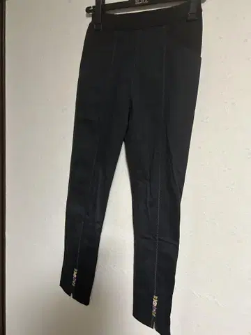 알베로베로 스트레치 슬림 핏 팬츠 블랙